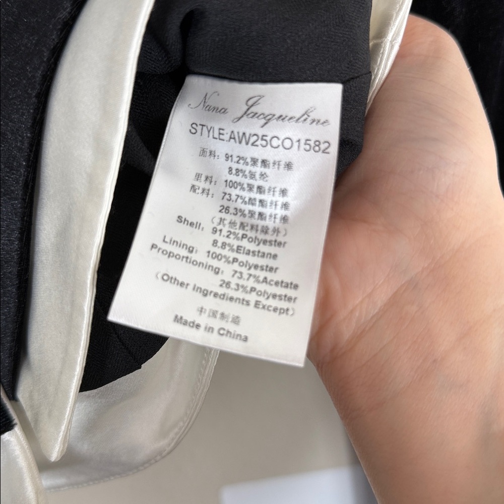 Nana Jacqueline Victoria Velvet Blazer - Picture 7 of 12